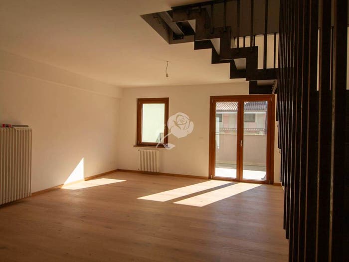 Casa quadrilocale in vendita in Via Francesco Morosini, Centro, Grado