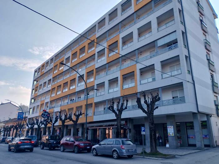 Appartamento trilocale in vendita in Viale Giuseppe Mazzini, Centro, Barge
