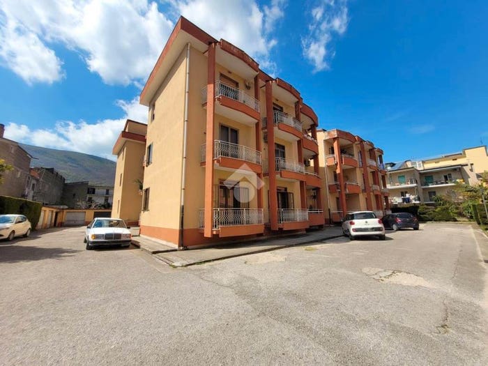 Appartamento quadrilocale in vendita in Corso principe di napoli, Airola