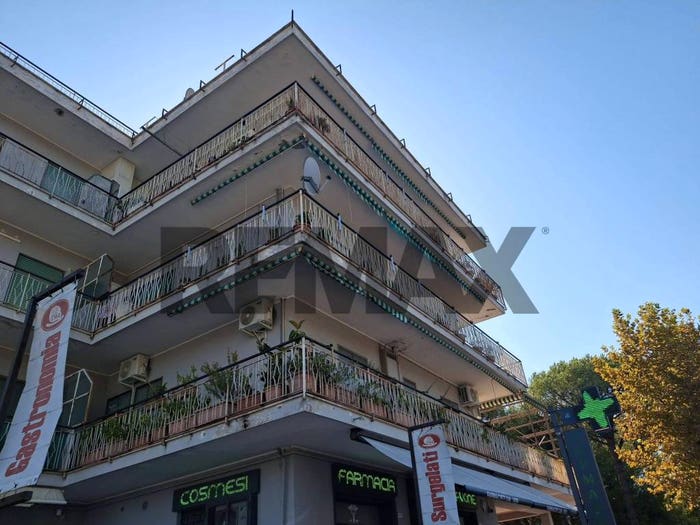 Appartamento trilocale in vendita in Centro, Minturno