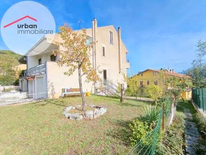 Casa con 6 locali in vendita in Via Calore, Coppito Preturo, L'Aquila