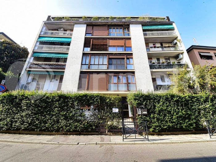Appartamento con 5 locali in vendita in Via Caronni, San Biagio, Monza