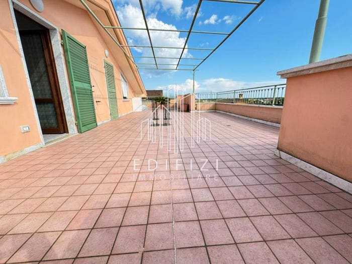 Appartamento con 5 locali in vendita in Via dei Gragnan, Rinchiostra Quercioli, Massa