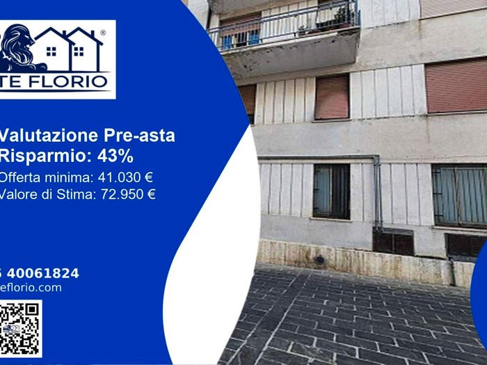 Appartamento quadrilocale in vendita in Via Aprile, Centro, Magione