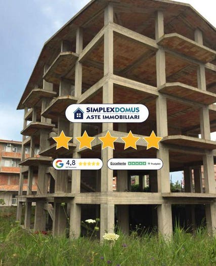Appartamento con 6 locali in vendita in Contrada Lambrosi, Monasterace Marina, Monasterace