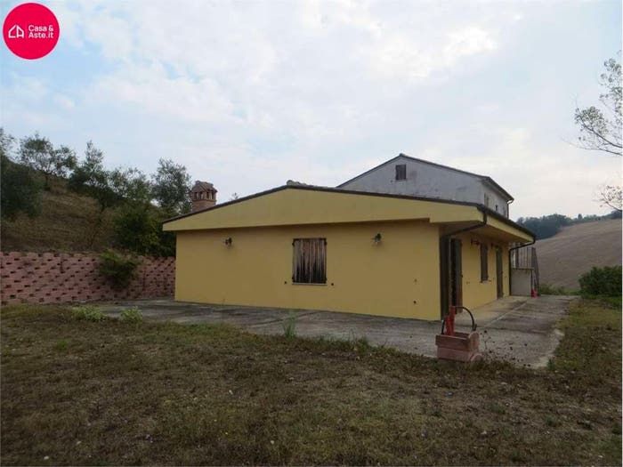 Casa con 5 locali in vendita in PANETTE, Monte San Giusto