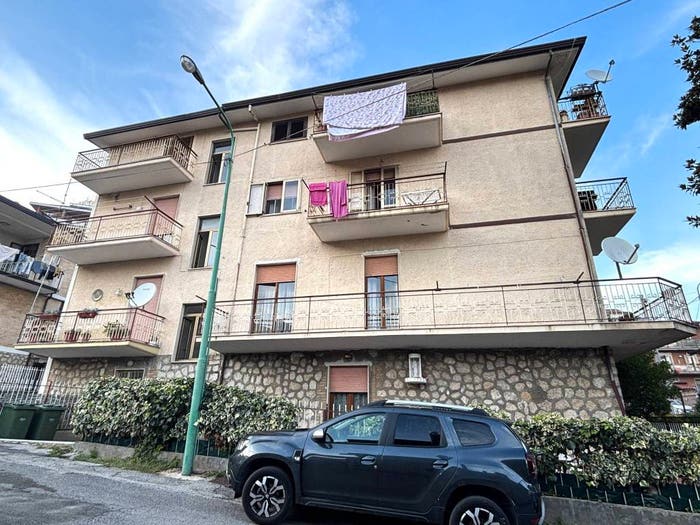 Appartamento trilocale in vendita in Via Aldo Moro, Mercogliano