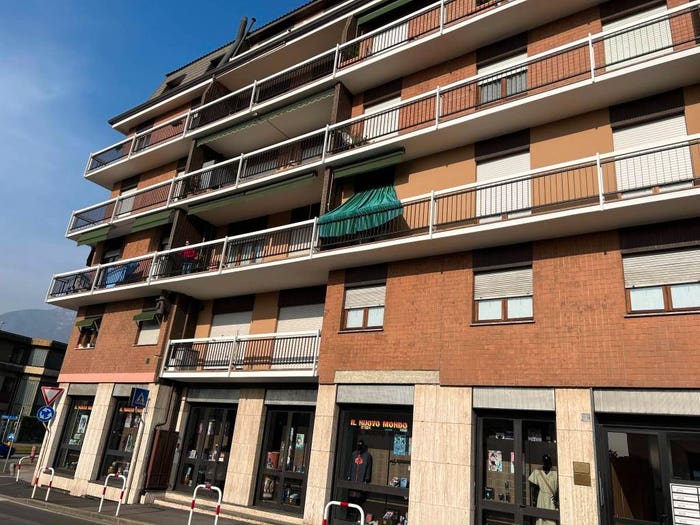 Appartamento trilocale in vendita in Via Don Giuseppe Pozzi, Castello, Lecco