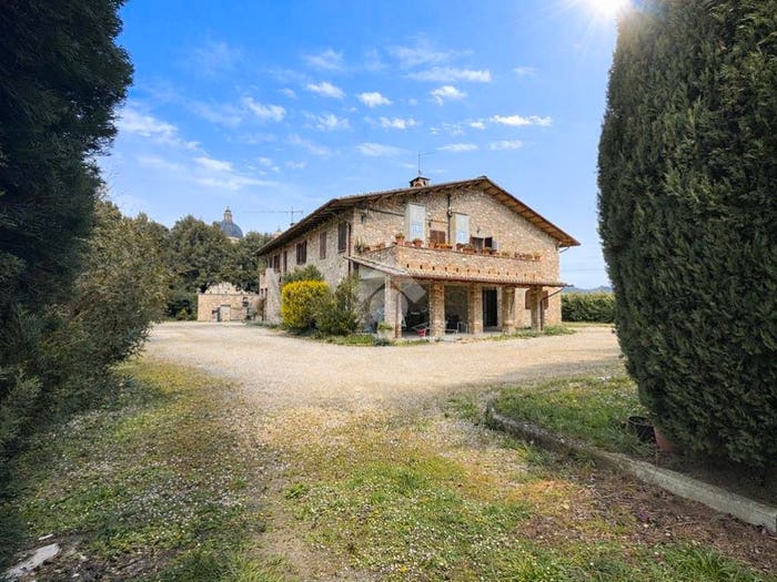 Casa con 5 locali in vendita in Via capitolo delle stuoie, Santa Maria degli Angeli, Assisi