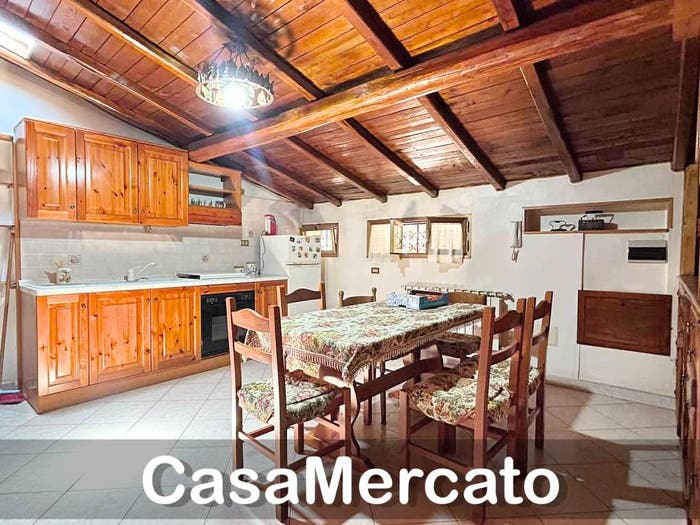 Appartamento trilocale in vendita in Via di Frascati, Centro, Rocca di Papa