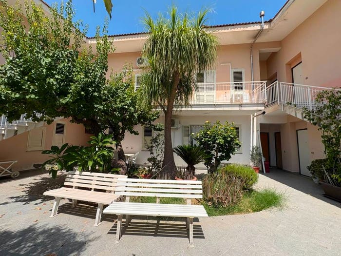 Appartamento quadrilocale in vendita in Via Vincenzo Bellini, Terme Vigliatore