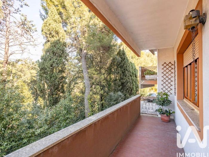 Appartamento con 6 locali in vendita in Via Via Dante Alighieri, Centro, Loreto