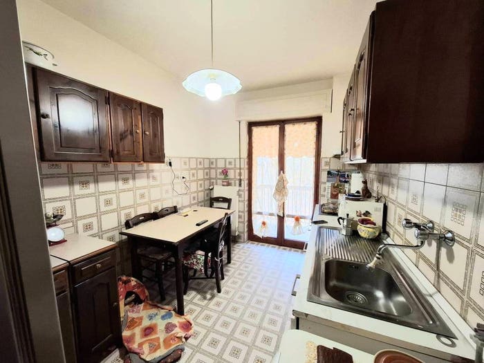 Appartamento trilocale in vendita in Via Avosso, Centro, Casella
