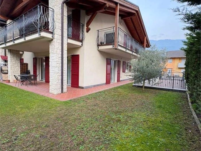 Casa con 6 locali in vendita in Sarche, Madruzzo