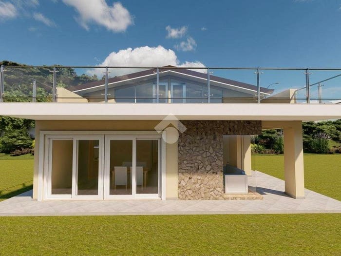 Casa quadrilocale in vendita in Via Panoramica, Diamante