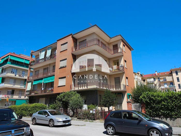 Appartamento quadrilocale in vendita in Via del Risorgimento, Altipiano, Mondovì