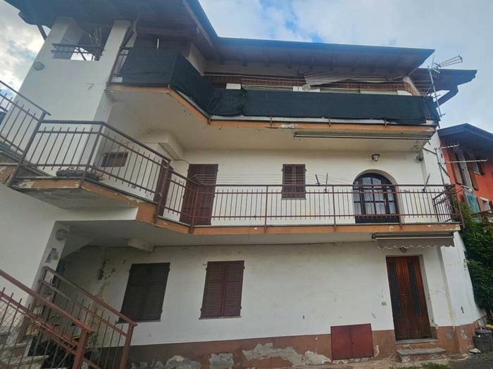 Appartamento bilocale in vendita in Centro, Nebbiuno