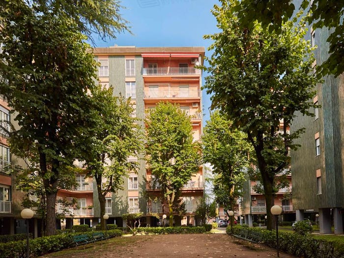 Appartamento quadrilocale in vendita in Via Rho, Cascina dei Pomi, Milano