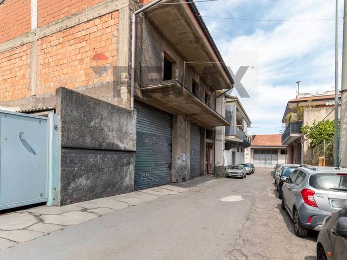 Appartamento con 5 locali in vendita in Via Domenico Gagini, Cannizzaro, Aci Castello