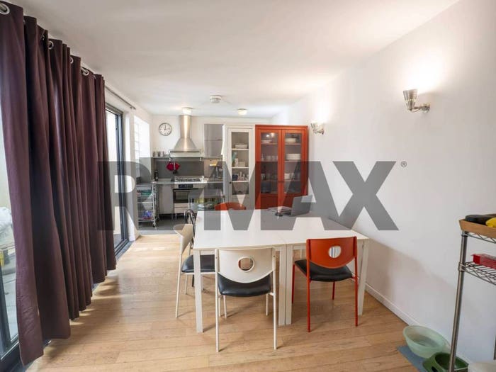 Appartamento quadrilocale in vendita in Via Caltanissetta, Libertà Stazione, Catania