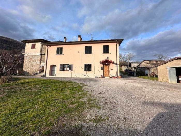 Appartamento quadrilocale in vendita in Morra Città di Castello Perugia Umbria Italia, Morra, Città di Castello