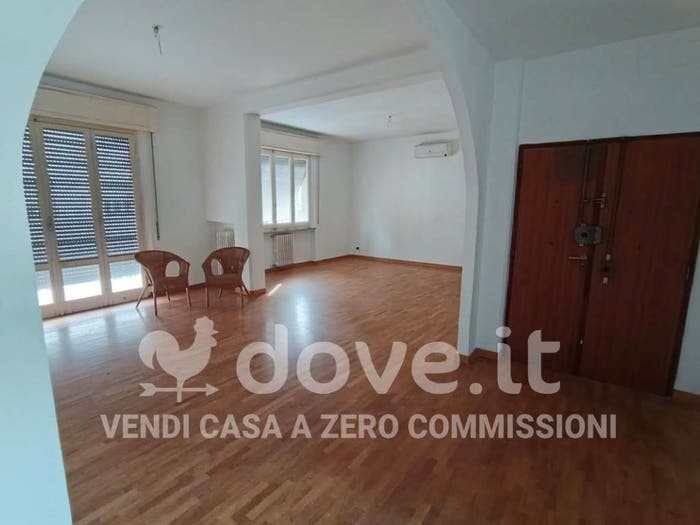 Appartamento con 6 locali in vendita in Via Agostino de Pretis, Stazione Via Roma, Grosseto