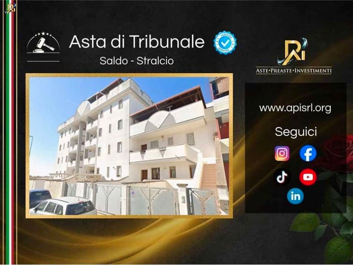 Appartamento trilocale in vendita in Via Martiri d'Otranto, Giorgilorio, Surbo