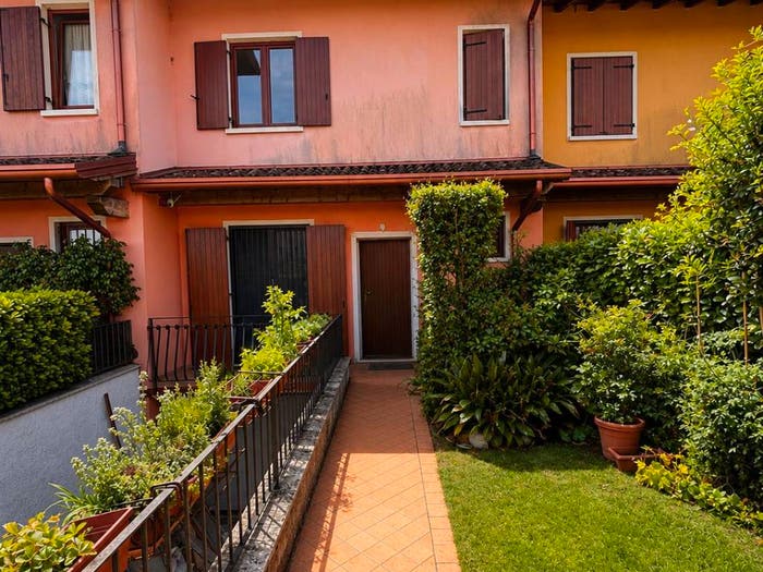 Casa con 6 locali in vendita in Via Garella, Mazzano