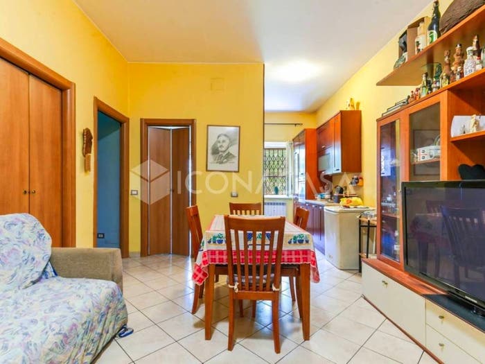 Appartamento trilocale in vendita in Via Arezzo, Bignami Ponale, Milano