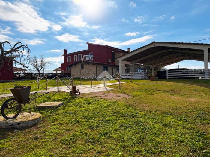 Casa quadrilocale in vendita in Strada Provinciale Pescia Romana, Pescia Romana, Montalto di Castro