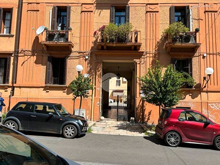 Appartamento trilocale in vendita in Via piave, Centro, Cosenza