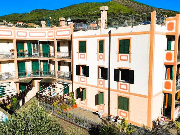 Appartamento bilocale in vendita in Via Berninzoni, Spotorno