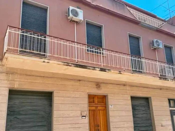 Casa con 6 locali in vendita in Via Piave, Centro, Avola