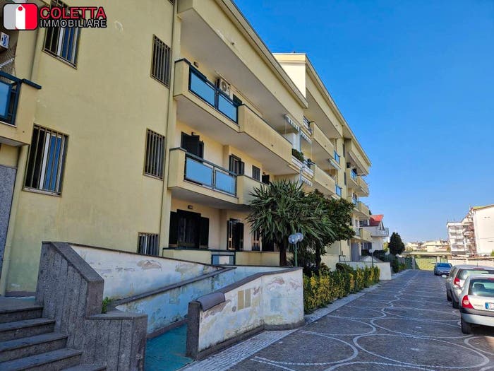Appartamento trilocale in vendita in Via Maggio, Centro, Acerra
