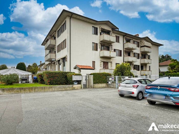 Appartamento trilocale in vendita in Via F lli Cervi, Centro, San Zenone al Lambro