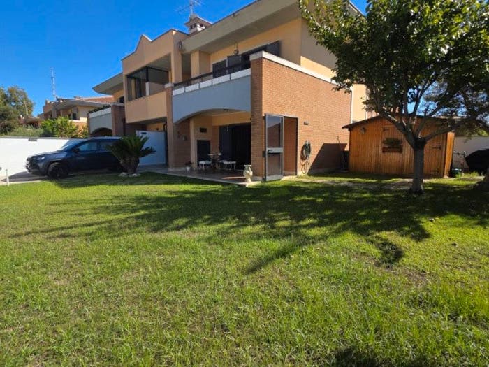 Casa trilocale in vendita in Via Alessandro Verri, Stazione Lavinio, Anzio