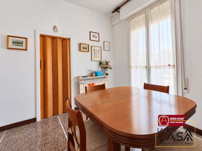 Appartamento trilocale in vendita in Via Carlo Jussi, Bolognina, Bologna