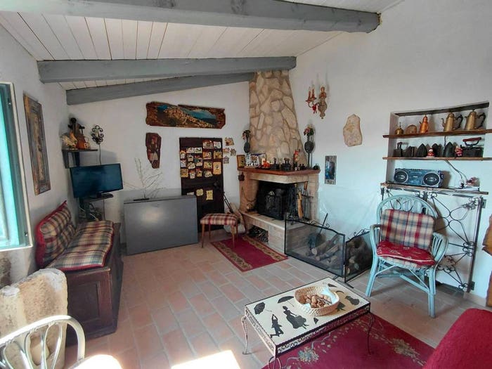 Appartamento bilocale in vendita in Via del Grappa, Pereto