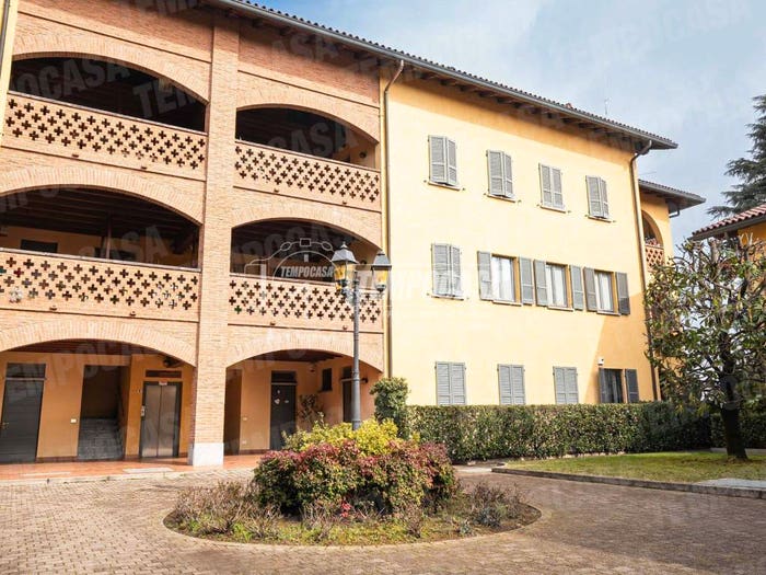 Appartamento bilocale in vendita in Via delle Grigne, Giussano