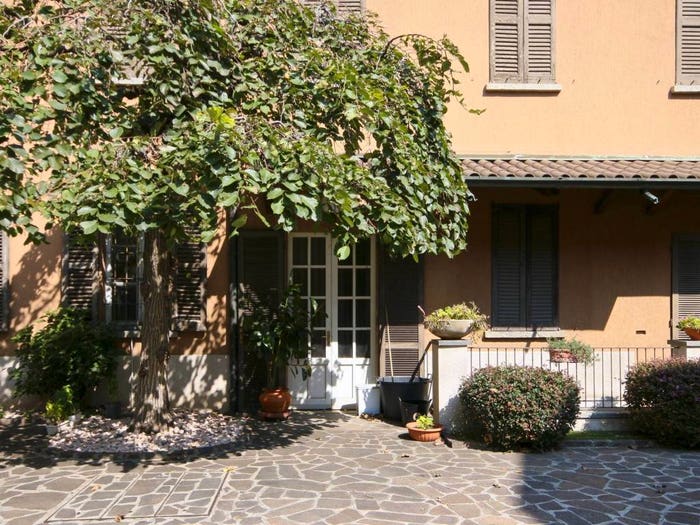 Casa con 6 locali in vendita in Via Libertà, Meda