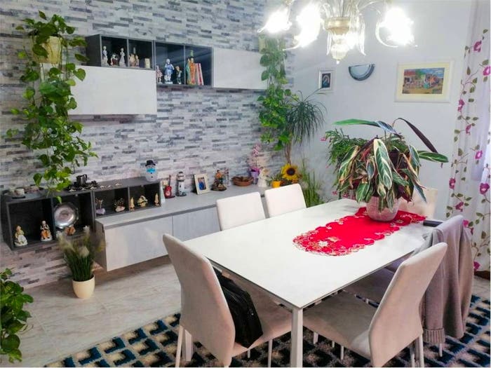 Casa con 6 locali in vendita in Centro, Chiarano