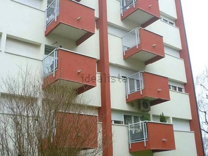 Appartamento quadrilocale in vendita in Via G Di Vittorio, Centro, Locate di Triulzi