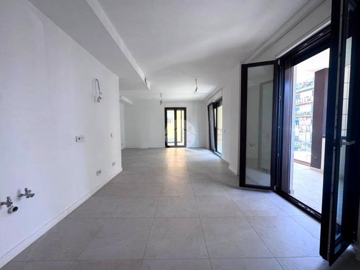 Appartamento trilocale in vendita in Via Principe di Piemonte, Centro, Casoria