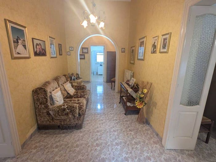 Casa con 6 locali in vendita in Via Marsala, Centro, Racale