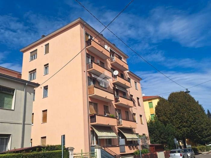 Appartamento trilocale in vendita in Via oristano, San Leonardo, Parma