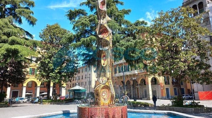 Appartamento con 6 locali in vendita in Piazza Benedetto Brin, Umbertino Giugno, La Spezia