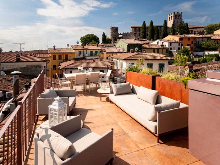 Casa con 6 locali in vendita in Centro Storico, Desenzano del Garda