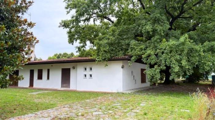 Casa con 6 locali in vendita in Via Praderoni, Centro, Fiume Veneto