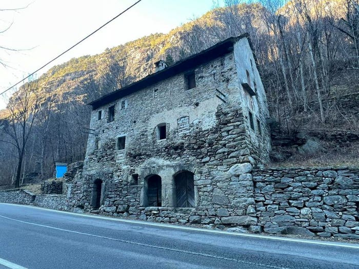 Case in Vendita e in Affitto - 3