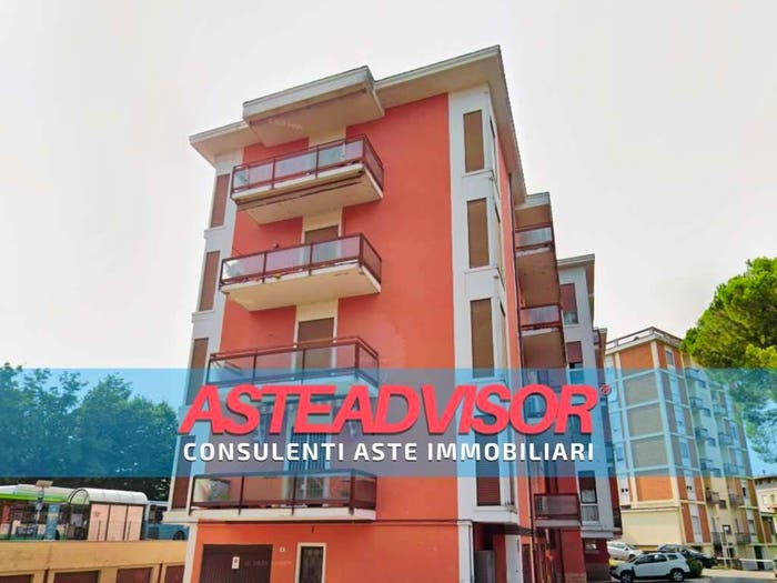 Appartamento con 5 locali in vendita in Via Negrelli, Desenzano Centro, Desenzano del Garda